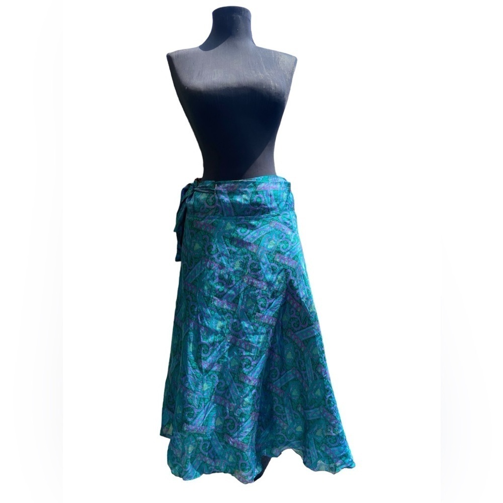 Reversible Silk Wrap Skirt by Western Fashion Bohemian Bluish/Red - Picture 16 of 16